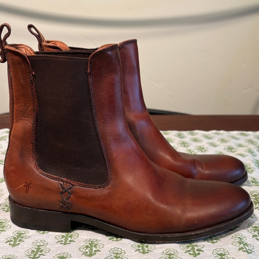 Frye Melissa Chelsea boot women’s 8